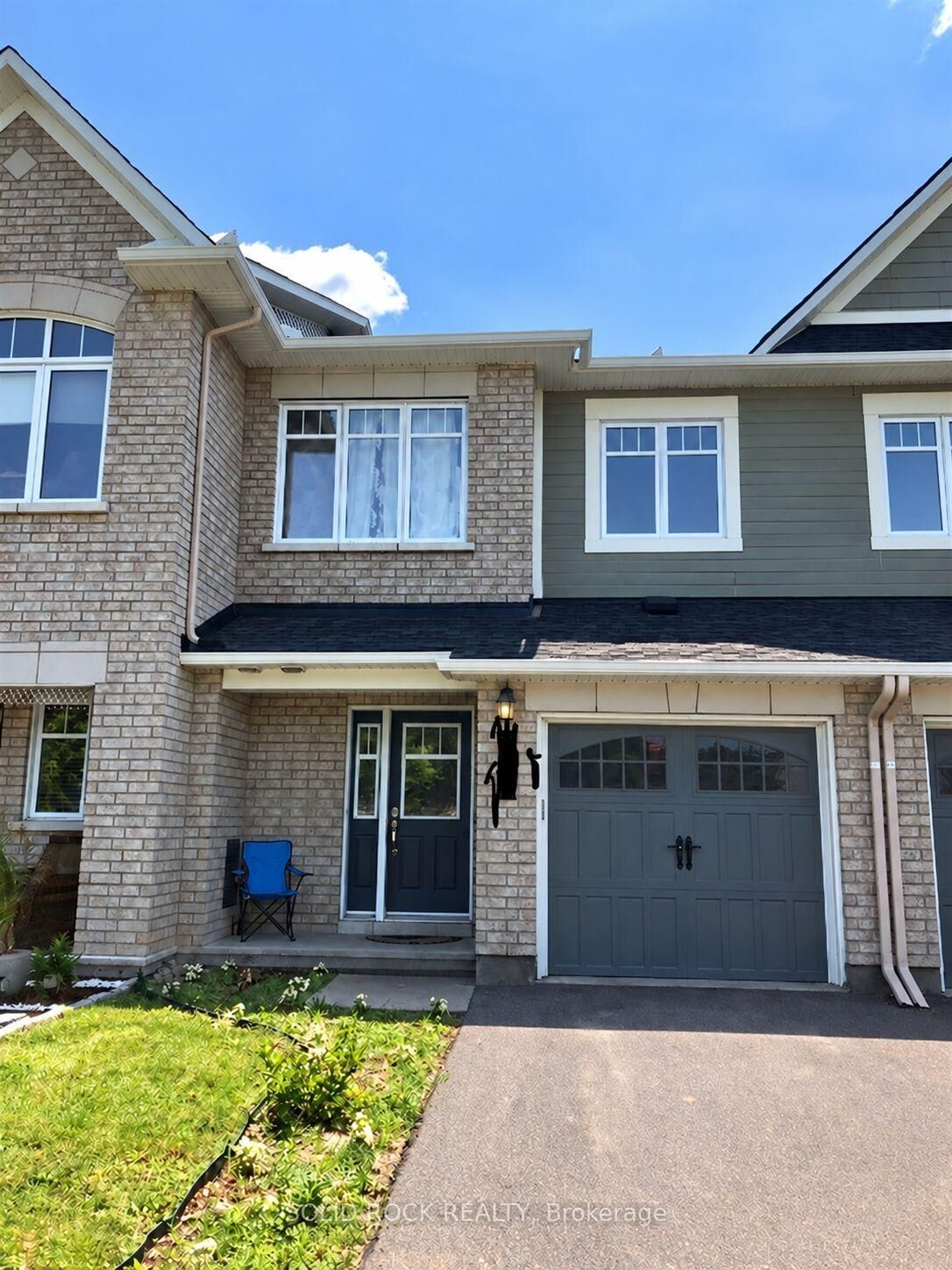 Property Photo:  109 Mancini Way  ON K2J 5X3 