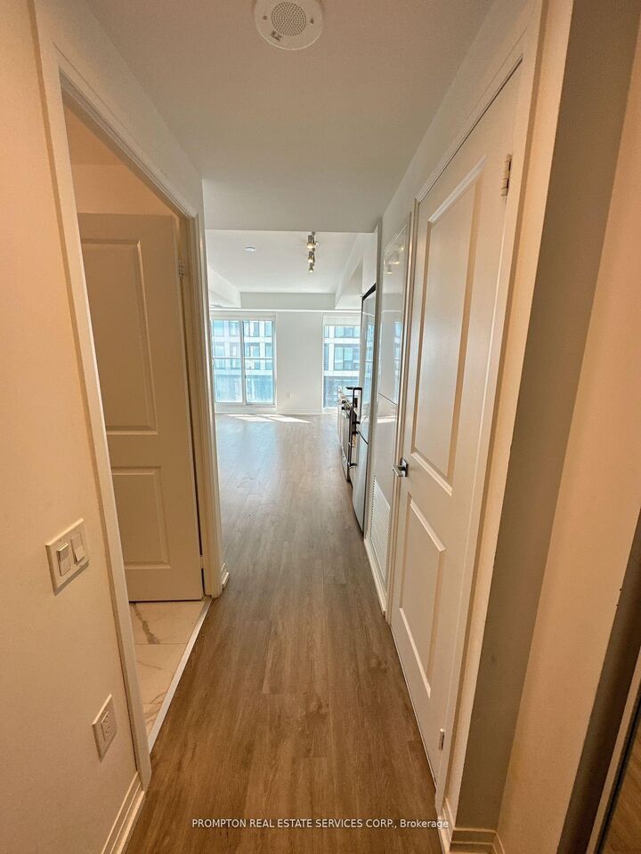 Photo de la propriété:  251 Jarvis Street 4404  ON M5B 0C3 