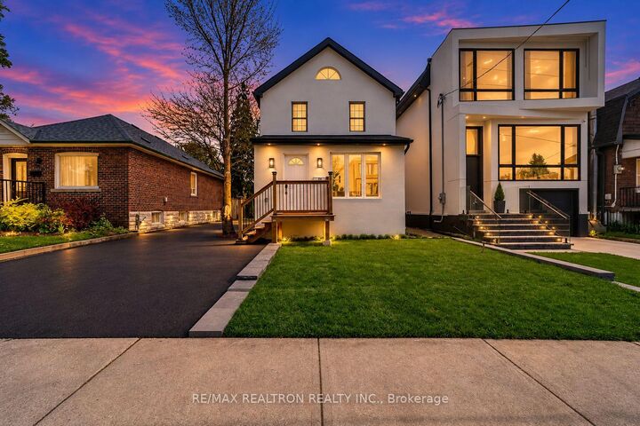 Property Photo:  23 Sixteenth Street  ON M8V 3J7 