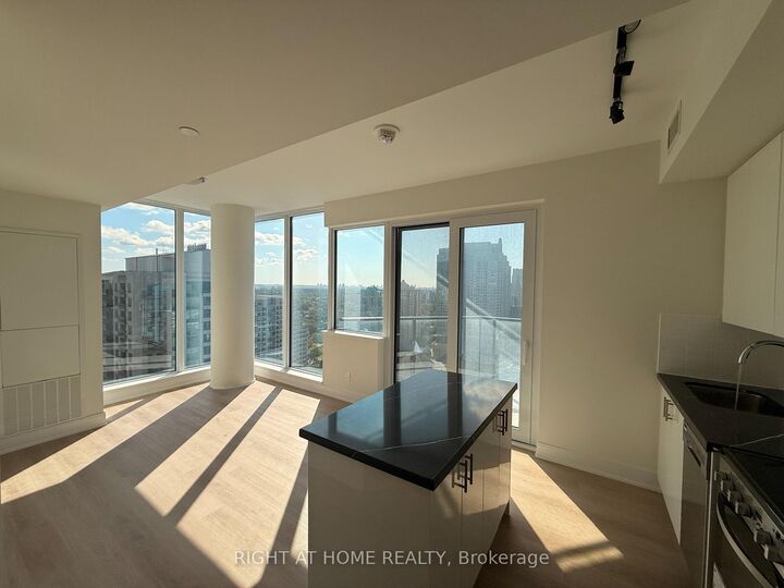 Property Photo:  15 Ellerslie Avenue 2202  ON M2N 0L7 