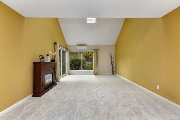 Property Photo:  2310 Fernwood Rd  BC V8T 2Z5 