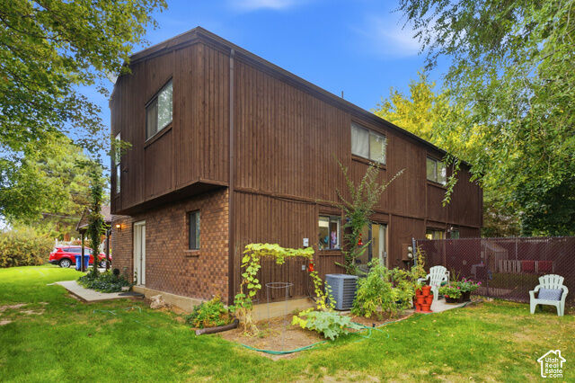 Property Photo: 3602 S 2300 E UT 84109