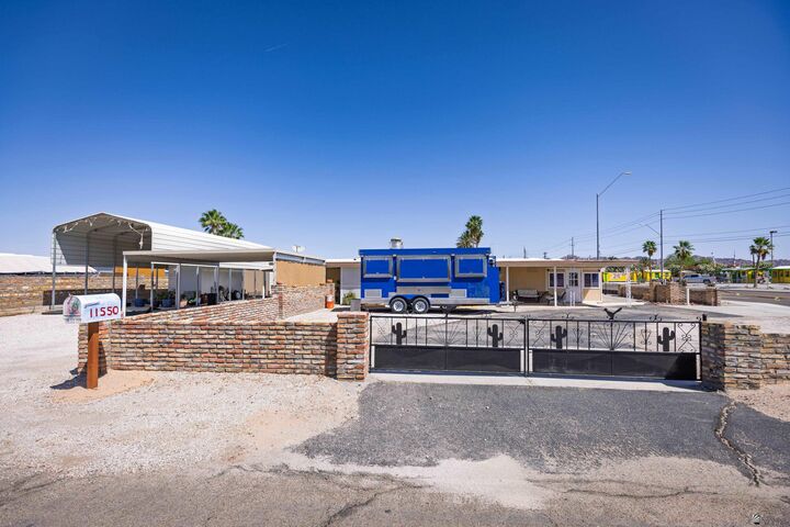 Property Photo: 11550 S Foothills Blvd AZ 85367