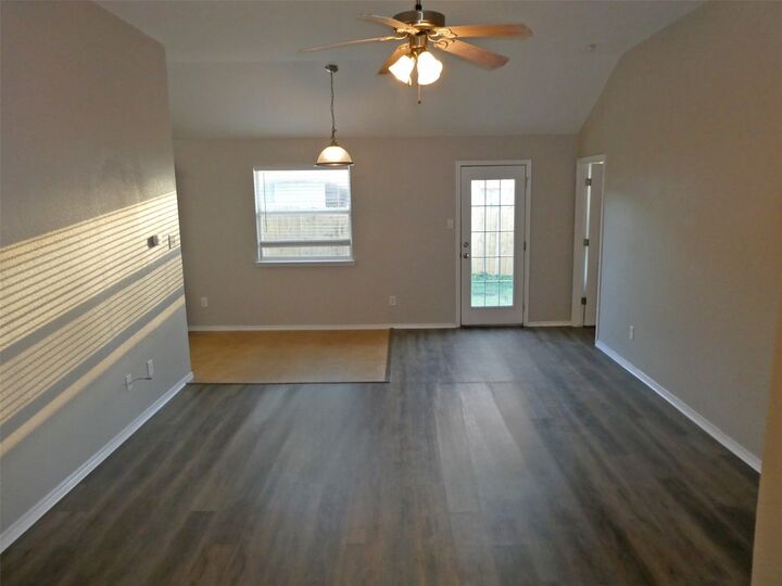 Property Photo: 113 Soapstone Drive TX 76537