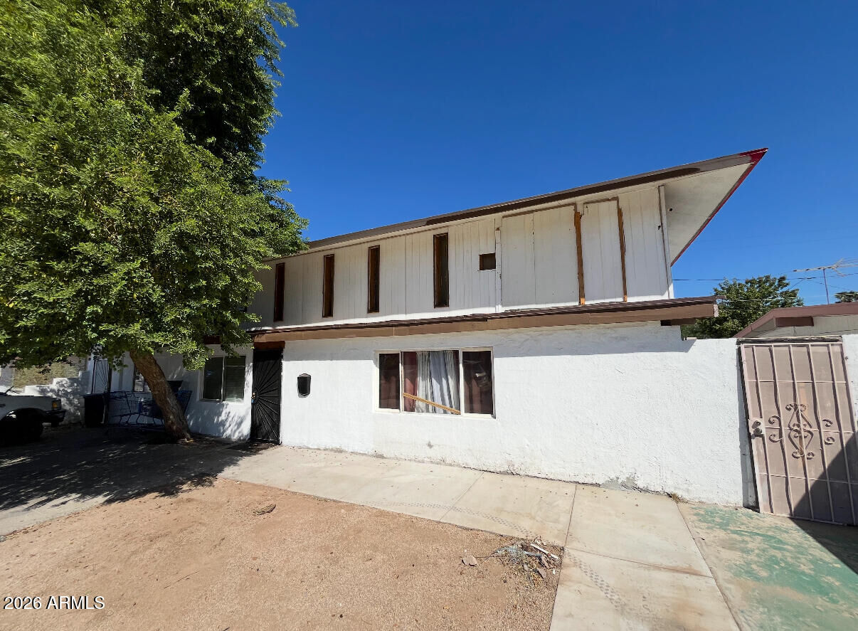 Property Photo: 6015 N 32nd Drive AZ 85017