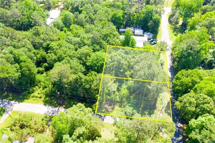 Property Photo:  Lots 13-14 Hunters Drive  TX 75862 