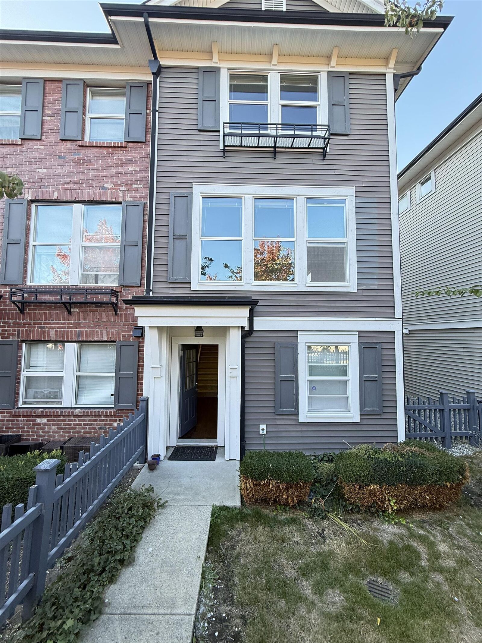Property Photo:  10415 Delsom Crescent 41  BC V4C 0B1 