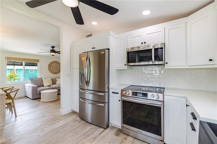 Property Photo: 139 Coconut Dr FL 33931