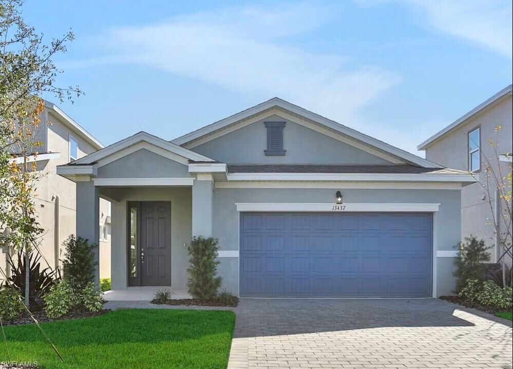 Property Photo:  13473 Turnleaf Blvd  FL 33955 