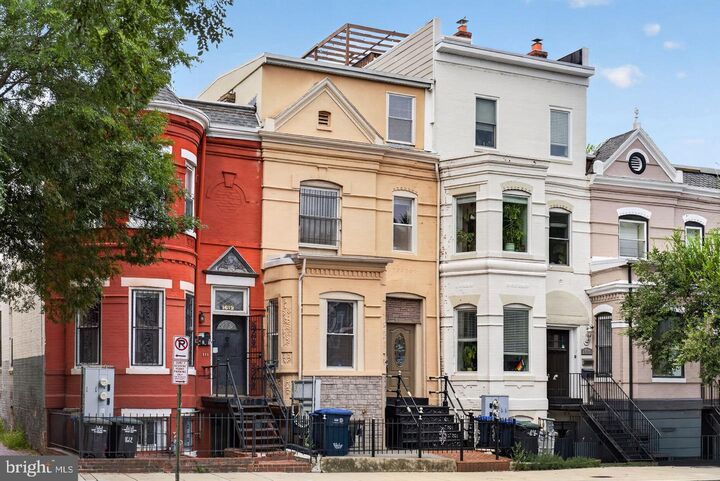 Property Photo:  1614 6th Street NW 1  DC 20001 