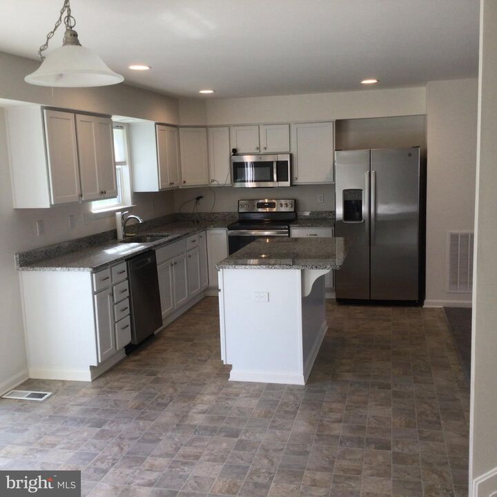 Property Photo:  11 Bennington Way  PA 17013 