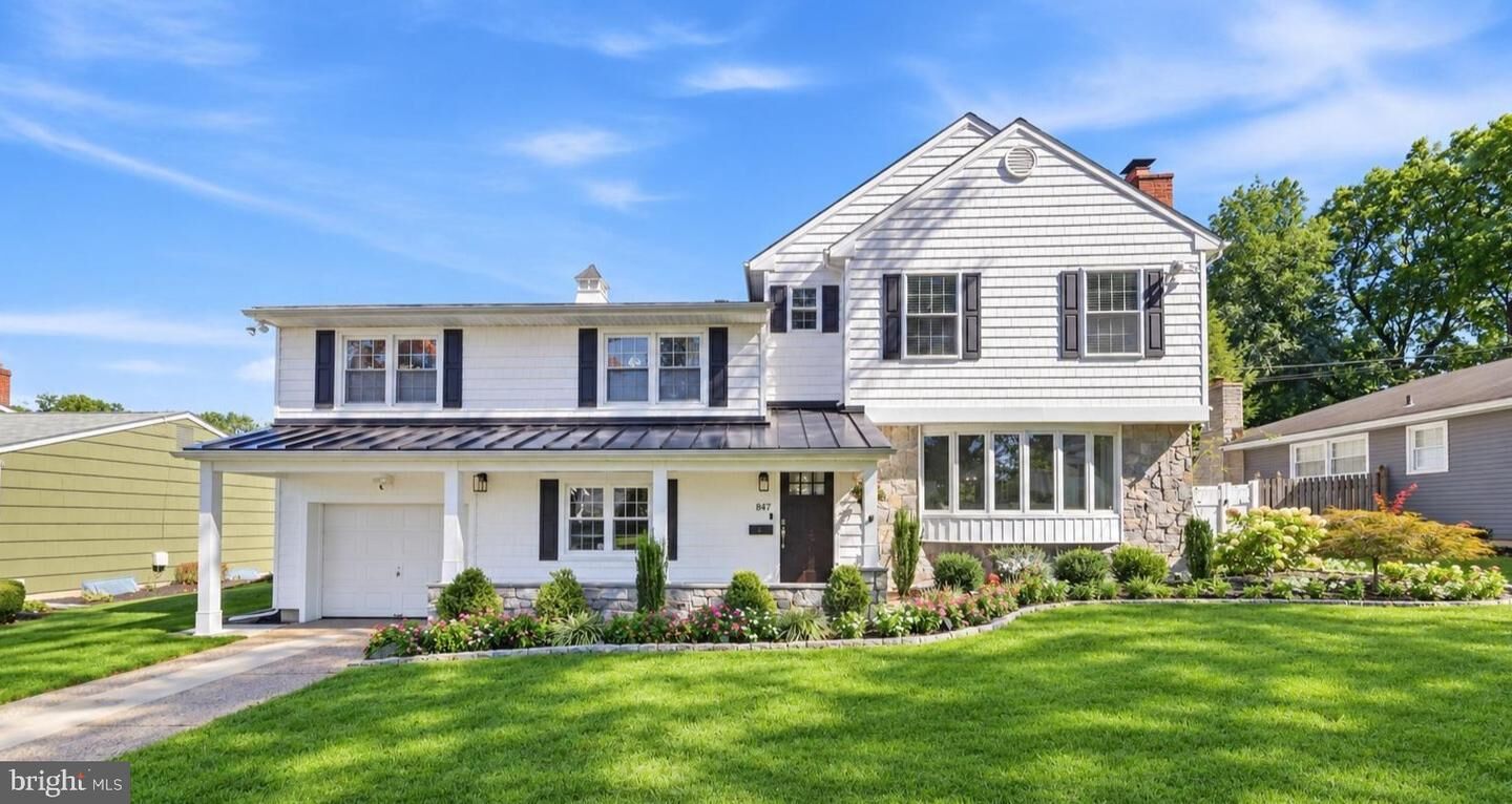 Property Photo: 847 Wayside Lane NJ 08033