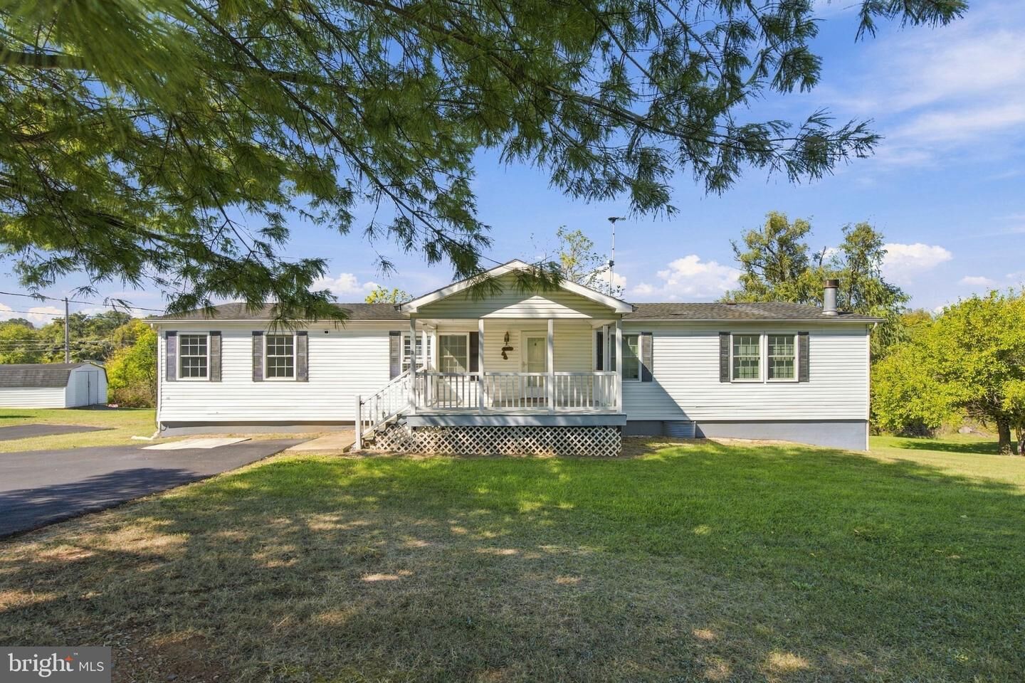 Property Photo: 113 Chris Drive WV 25404
