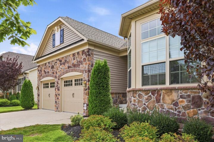 Property Photo:  44 Ravenna Drive  NJ 08091 