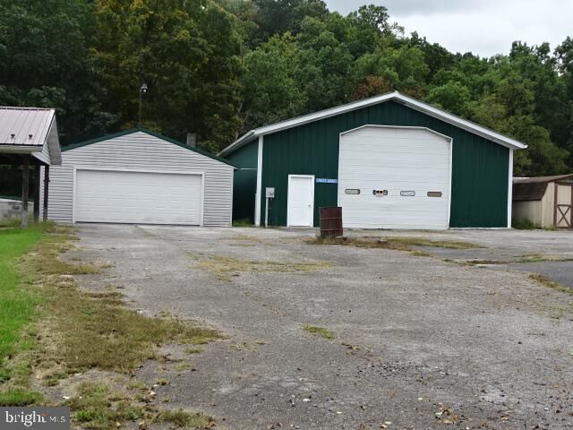 Property Photo: 4656 Race Track Road PA 17252