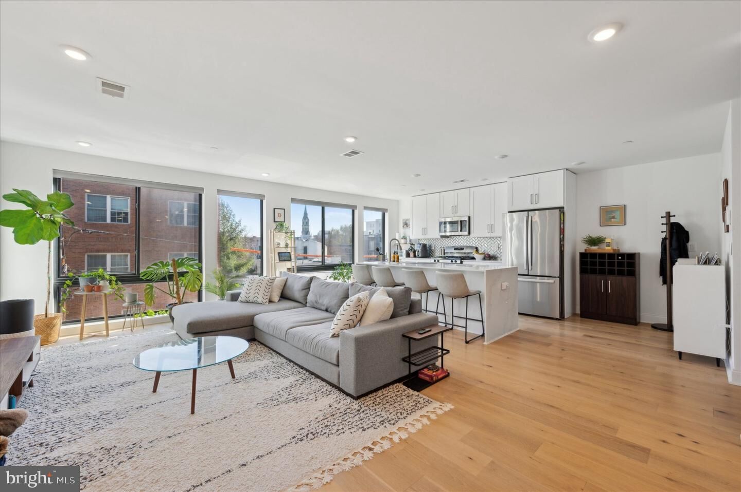 Property Photo:  1316 N Franklin Street 4  PA 19122 