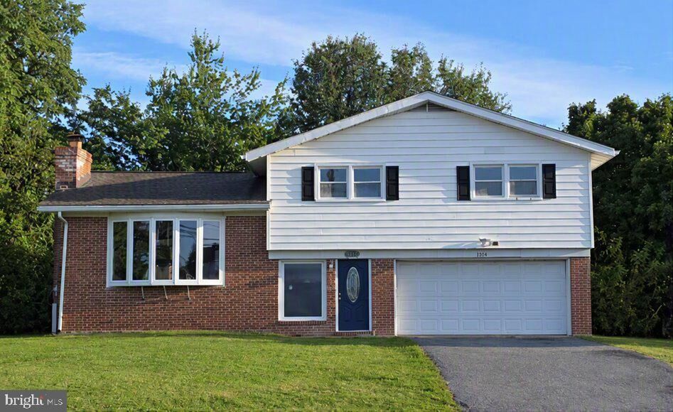 Property Photo:  6020 Old Frederick Road  MD 21228 