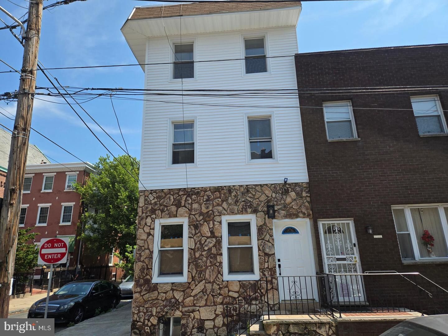 Property Photo: 1513 S 10th Street PA 19147