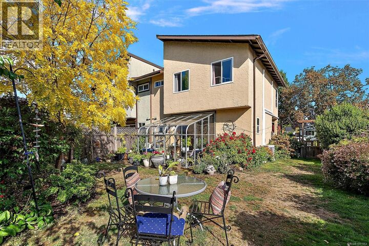 Property Photo:  2253 Malaview Avenue  BC V8L 2E6 