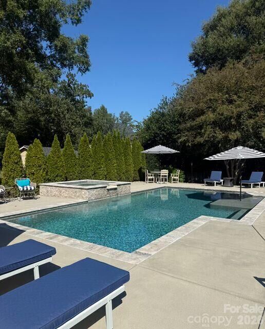 Property Photo:  15502 Tolliver Drive  NC 28277 