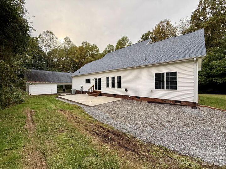 Property Photo:  151 Robertson Drive  NC 28681 