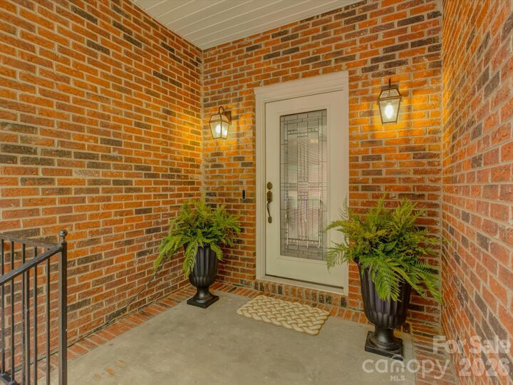 Property Photo:  3946 Churchill Road  NC 28211 