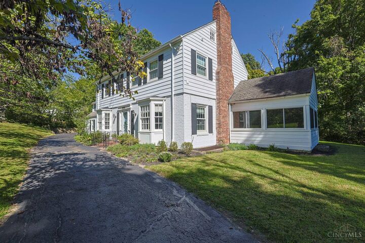 Property Photo: 7350 Willowbrook Lane OH 45237