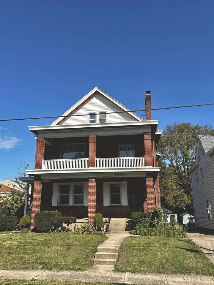 Property Photo: 1832 Weyer Avenue OH 45212