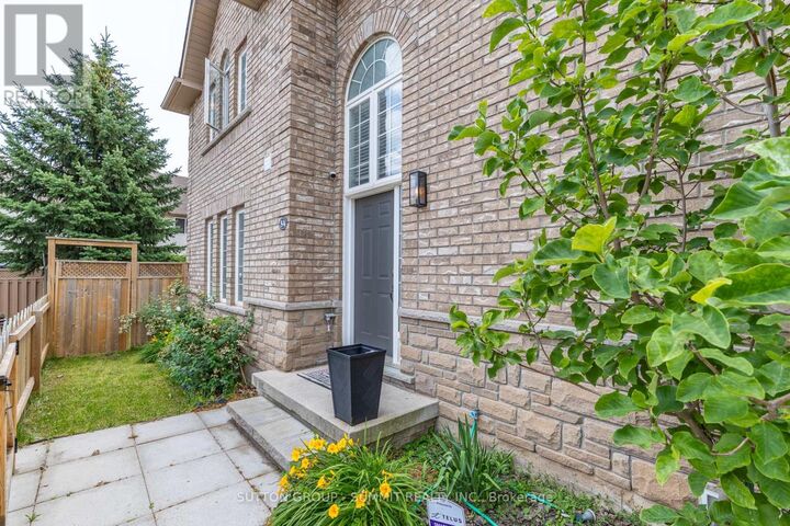 Property Photo:  4055 Forest Run Avenue South 54  ON L7M 5B8 