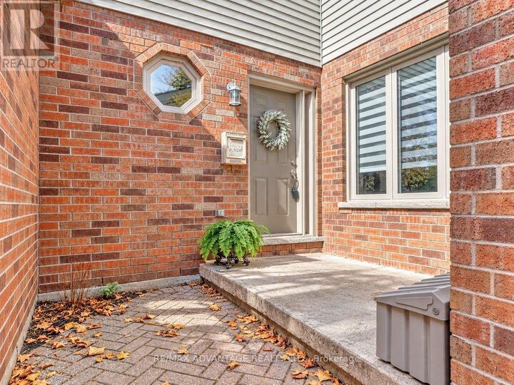 Property Photo: 70 Sunnyside Drive 34 ON N5X 3W4