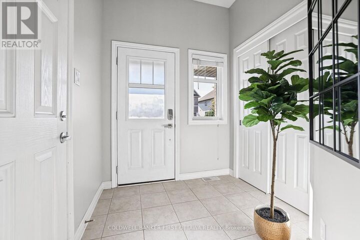 Property Photo:  151 Calvington Avenue  ON K2T 0H8 