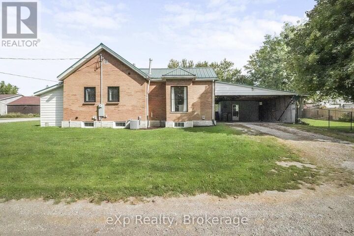 Property Photo:  125 Portland Street  ON N0M 1K0 