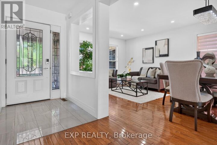 Property Photo:  664 Dolby Crescent  ON L9T 5V5 