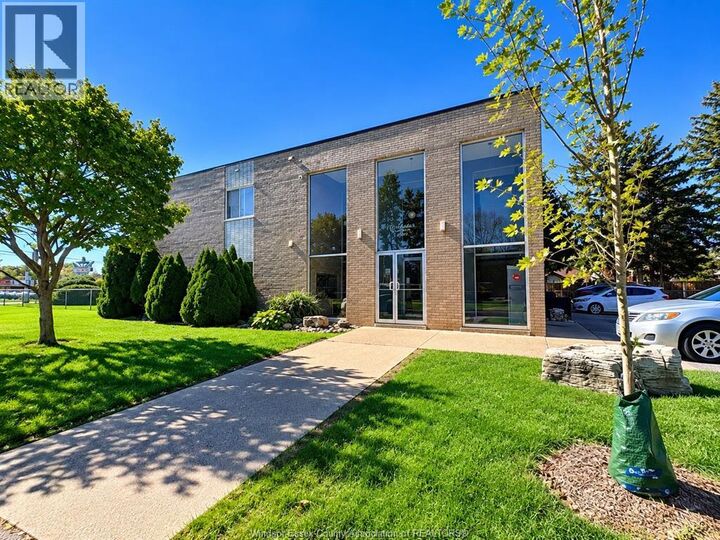 Property Photo:  2985 McKay Avenue 207  ON N9E 2R1 