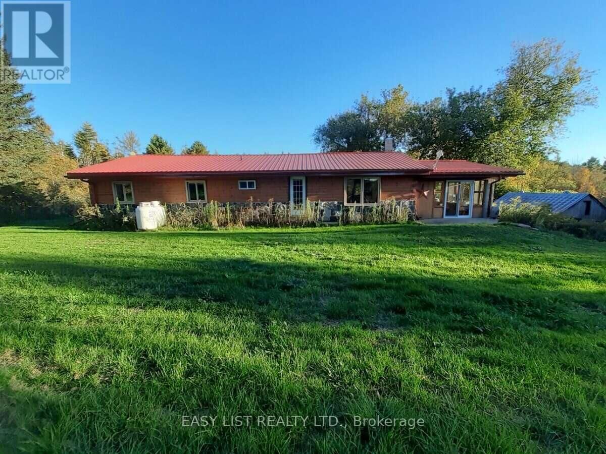 Property Photo:  35 Kaladar Street  ON K0K 3J0 