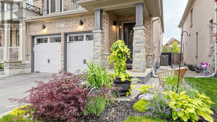 Property Photo:  57 Alex Campbell Crescent  ON L7B 0C2 