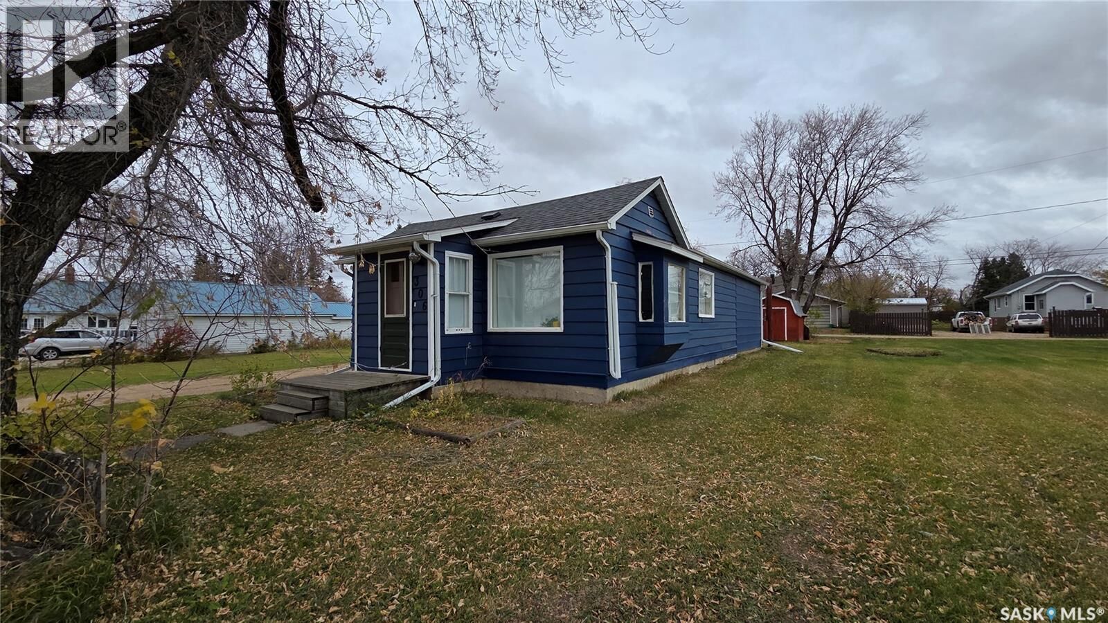Property Photo: 306 3rd Street SK S0E 1P0
