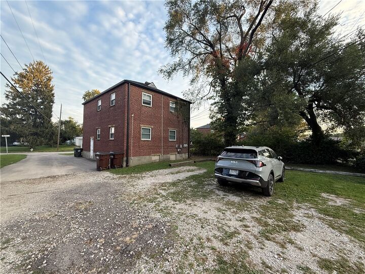 Property Photo: 356-358 Morris Drive OH 45324