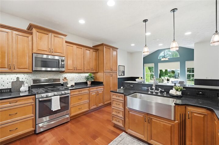 Property Photo:  2504 Bexley Hill Place  OH 45385 