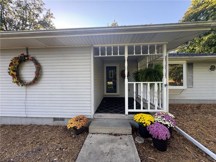 Property Photo:  22527 N 1325th Street  IL 61924 