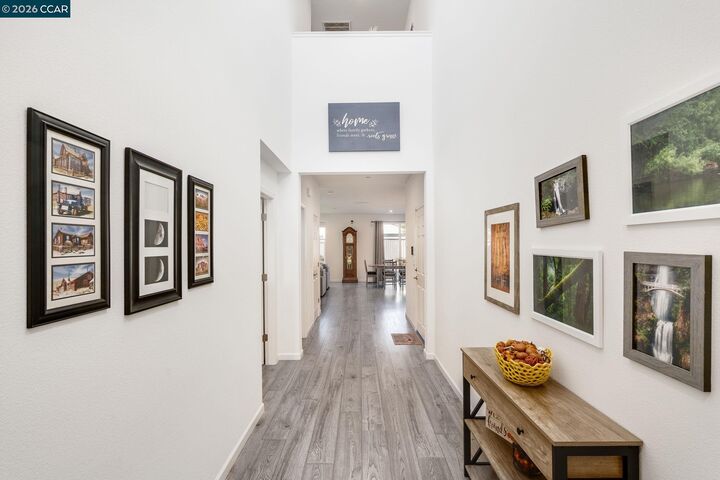 Property Photo:  2249 Scott Ct  CA 95776 