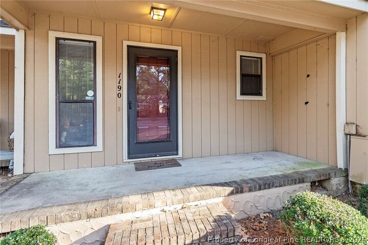 Property Photo: 1190 Wrenwood Court NC 28303
