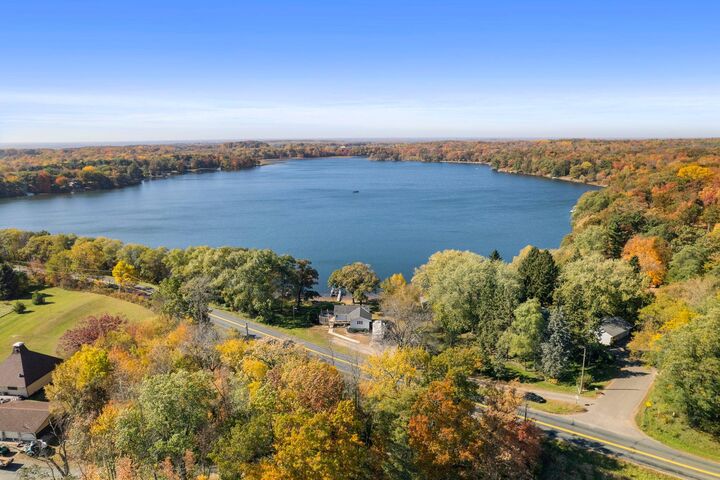 Property Photo:  2078 Poplar Lane  WI 54009 