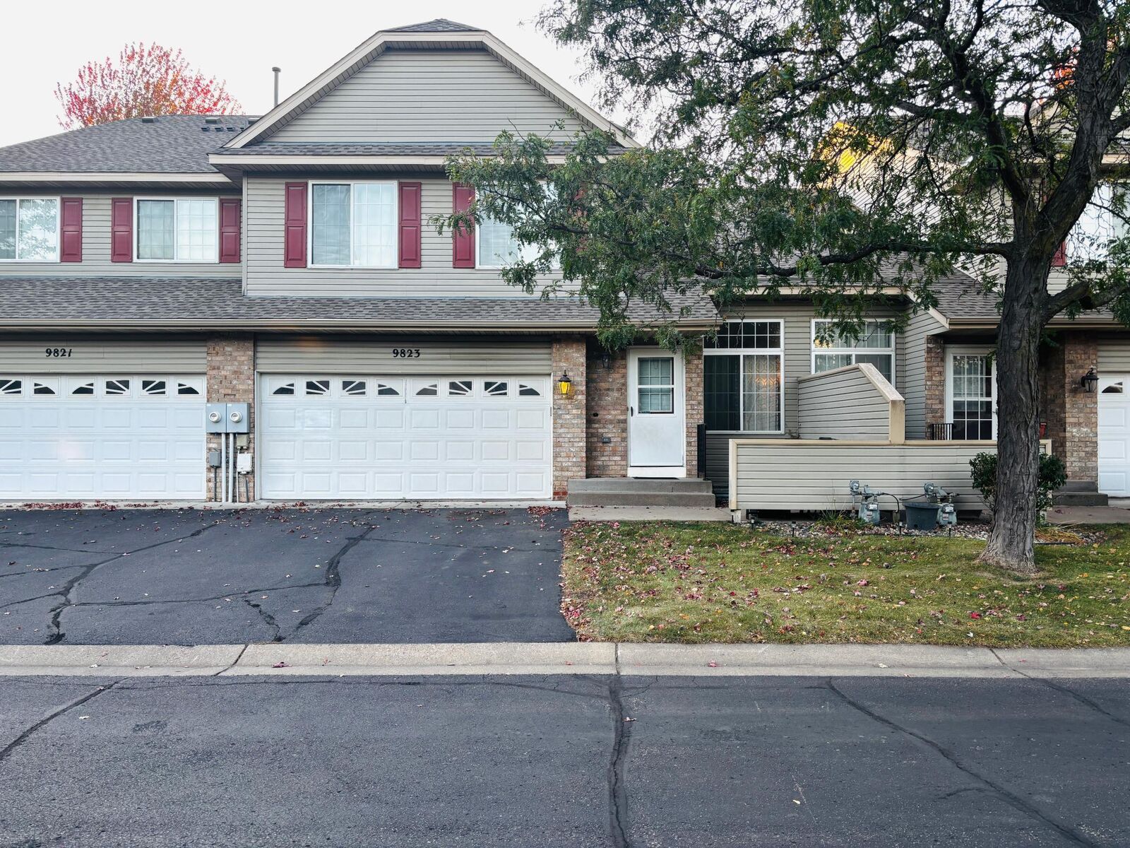 Property Photo: 9823 Hamlet Lane S MN 55016