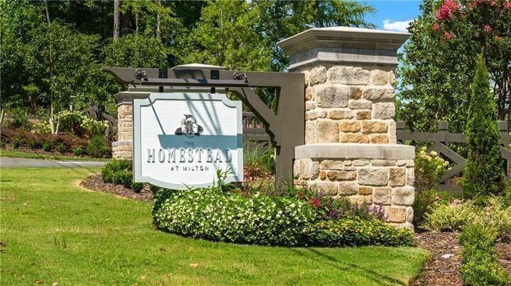 Property Photo:  1010 Homestead Drive  GA 30004 