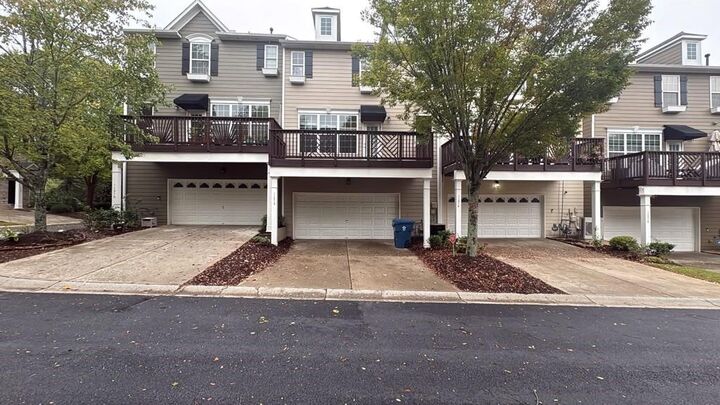 Property Photo: 11312 Musette Circle GA 30009