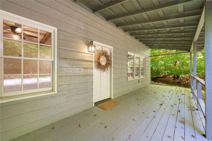 Property Photo:  202 Buckskull Hollow Drive  GA 30143 