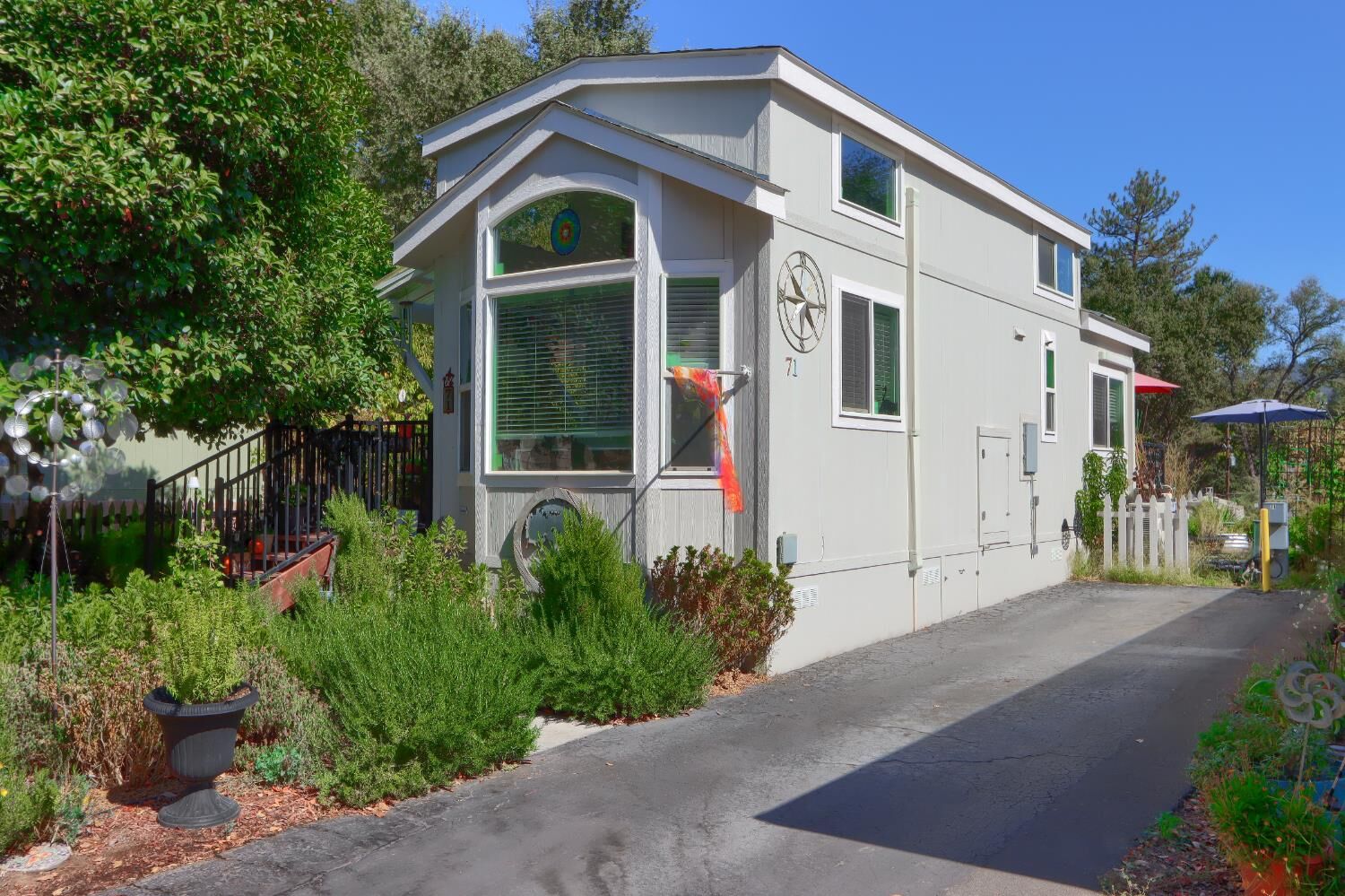 Property Photo:  38678 Road 425 B 71  CA 93644 