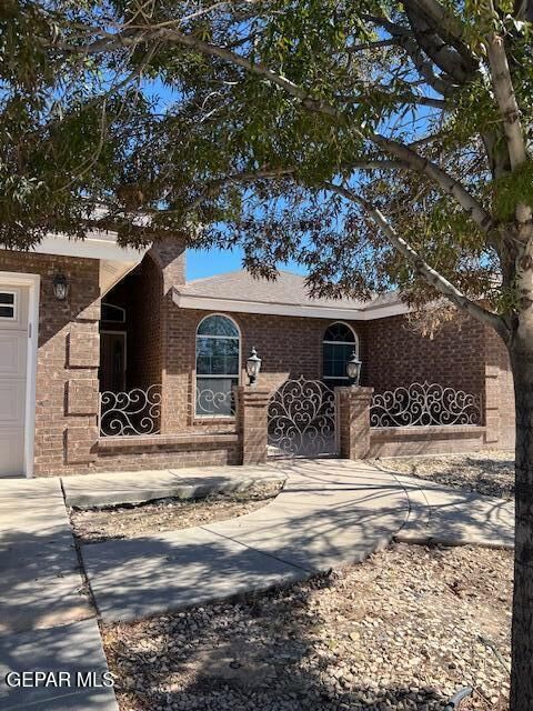 Property Photo:  3640 Luis Lares Place  TX 79938 