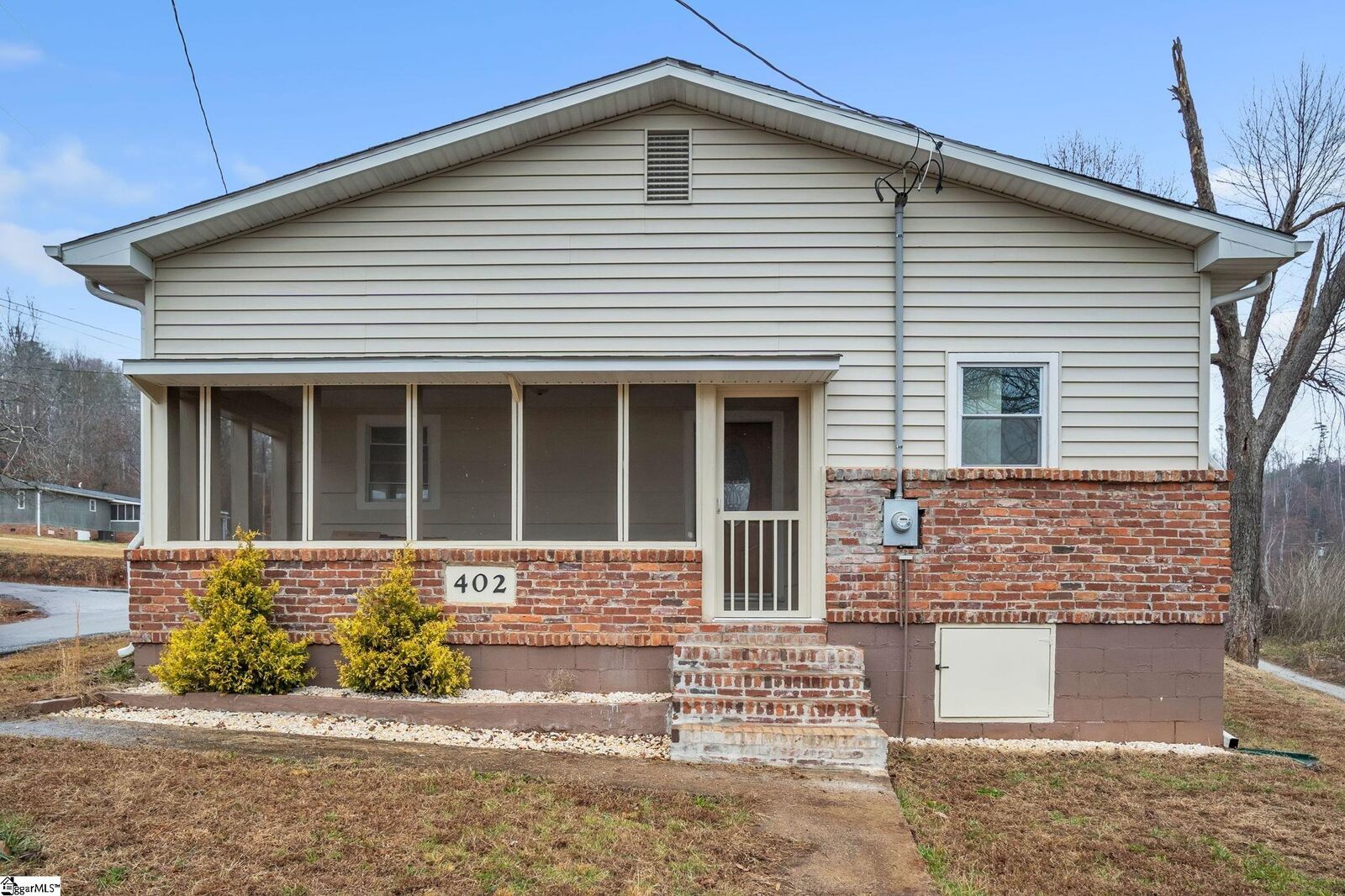 Property Photo:  402 Laurel And Hardy Lake Road  SC 29661 